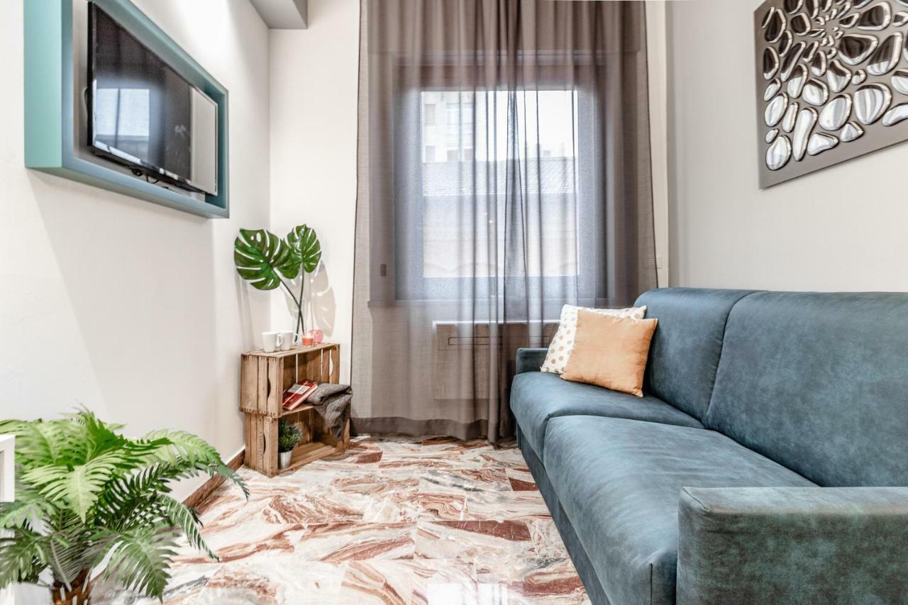 Ugo Bassi Apartments Bologna Exterior photo