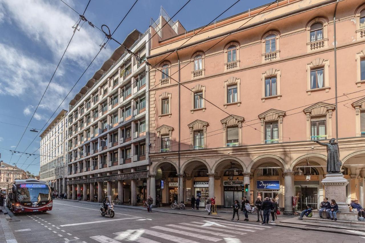 Ugo Bassi Apartments Bologna Exterior photo
